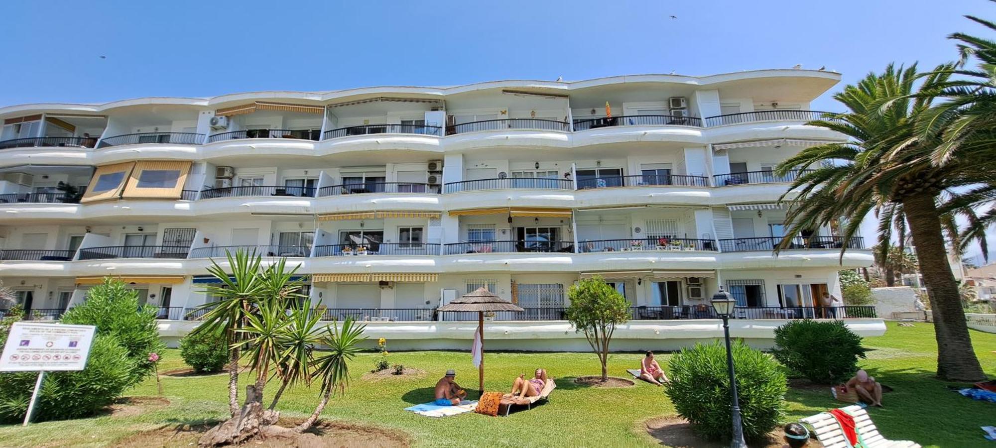 Acapulco Playa Beautiful Seaview Apartment Нерха Екстериор снимка