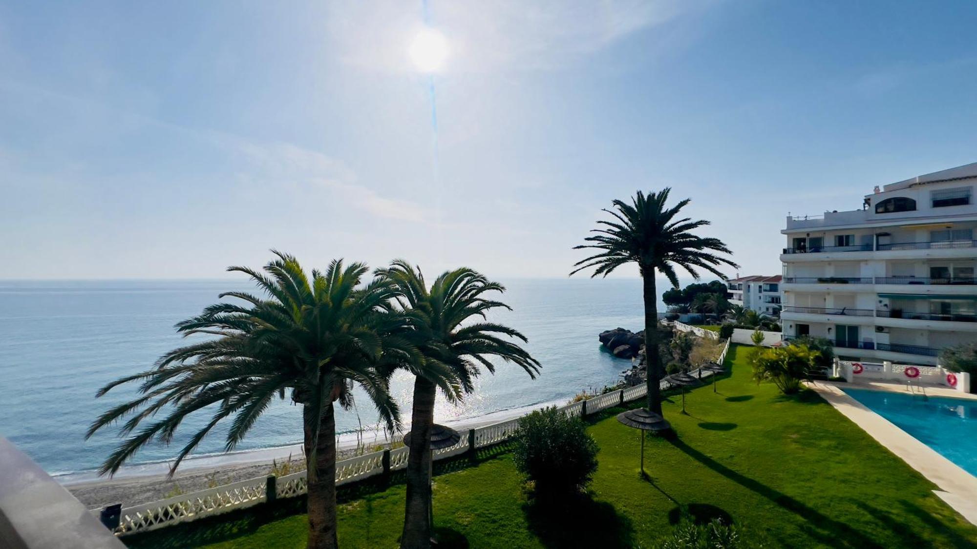 Acapulco Playa Beautiful Seaview Apartment Нерха Екстериор снимка
